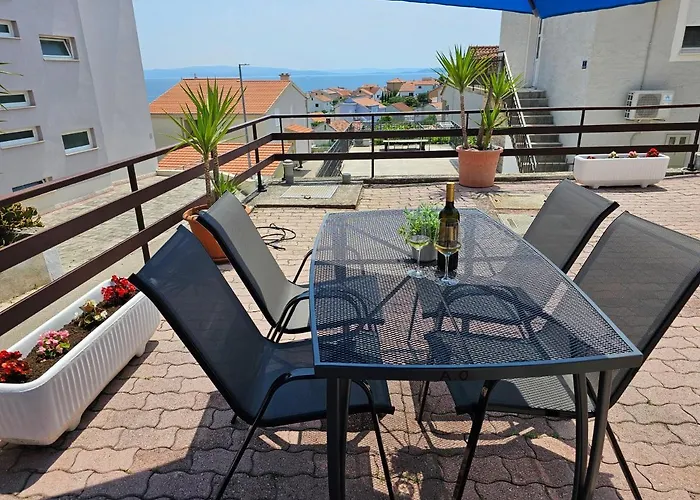 Natali Apartment *